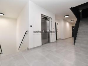 Pronájem bytu 2+kk, Praha - Prosek, Čakovická, 52 m2