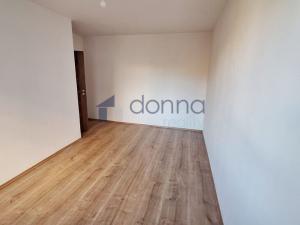 Pronájem bytu 3+kk, Praha, Hennerova, 72 m2