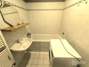 Pronájem bytu 2+1, Plesná, Kostelní, 50 m2