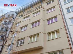 Pronájem bytu 2+kk, Praha - Vinohrady, Záhřebská, 49 m2