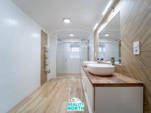 Pronájem rodinného domu, Křešice - Zahořany, 233 m2