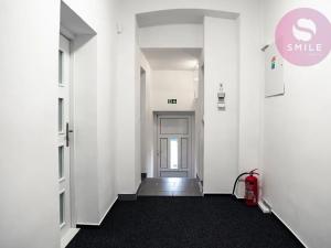 Pronájem kanceláře, Ostrava, Hladnovská, 250 m2