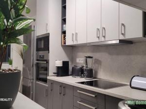 Pronájem bytu 2+kk, Praha - Letňany, Miroslava Hajna, 50 m2