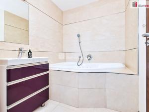 Prodej rodinného domu, Chýně, Hájecká, 104 m2