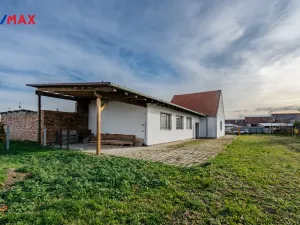 Prodej rodinného domu, Šakvice, 200 m2