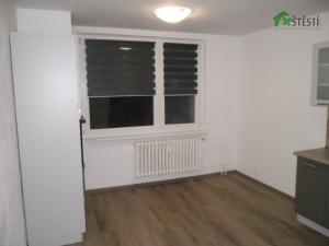 Pronájem bytu 2+1, Třebíč - Nové Dvory, Tolstého, 54 m2