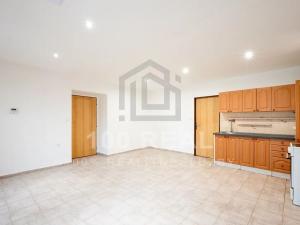 Pronájem bytu 2+kk, Nechanice, Husovo nám., 61 m2