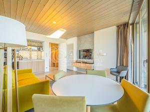 Prodej bytu 2+kk, Mladé Buky, 52 m2