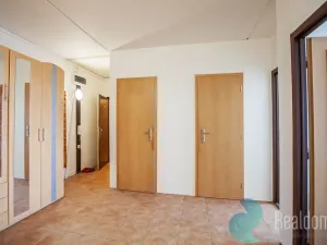 Prodej bytu 3+kk, Praha, Pomořanská, 69 m2