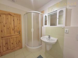 Pronájem bytu 2+1, Klášterec nad Ohří, Zahradní, 90 m2