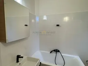 Pronájem bytu 3+1, Praha - Troja, Trojská, 70 m2