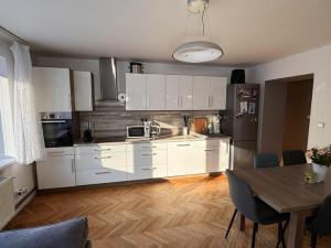 Prodej bytu 2+1, Smržovka, Klášterní, 65 m2