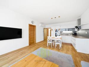 Prodej bytu 3+kk, Olomouc, Janského, 75 m2