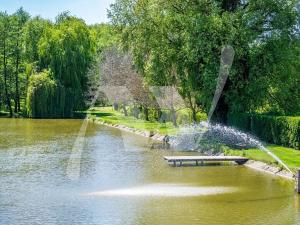 Prodej komerční nemovitosti, Přelíc, 460 m2