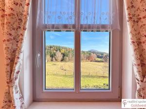 Prodej rodinného domu, Cvikov, 210 m2