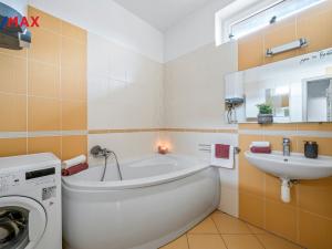 Prodej bytu 3+1, Vysoká nad Labem, 83 m2