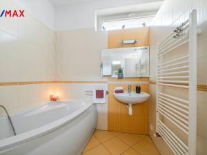 Prodej bytu 3+1, Vysoká nad Labem, 83 m2