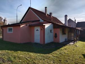 Prodej rodinného domu, Stříbřec - Mníšek, 76 m2