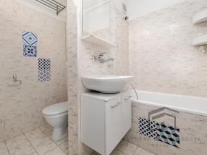 Pronájem bytu 2+kk, Praha - Ruzyně, Žukovského, 47 m2