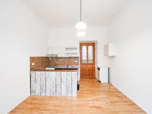 Pronájem bytu 2+kk, Praha - Nusle, Oldřichova, 44 m2