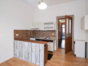 Pronájem bytu 2+kk, Praha - Nusle, Oldřichova, 44 m2