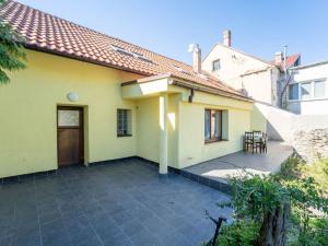 Prodej vícegeneračního domu, Týnec nad Labem, Masarykovo náměstí, 159 m2