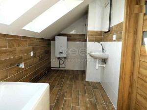 Prodej bytu 3+kk, Týnec nad Labem, Masarykovo náměstí, 68 m2