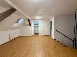 Pronájem bytu 2+kk, Kadaň, Mírové náměstí, 100 m2