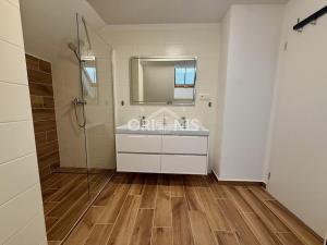 Pronájem bytu 2+kk, Kadaň, Mírové náměstí, 100 m2