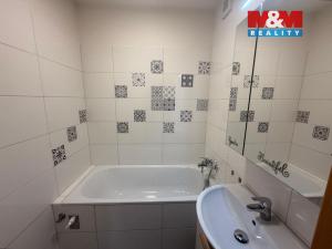 Pronájem bytu 4+1, Hradec Králové - Nový Hradec Králové, Jana Masaryka, 94 m2