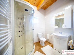 Prodej rodinného domu, Cvikov - Naděje, 210 m2