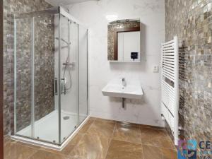 Prodej bytu 3+kk, Žatec, Husova, 68 m2