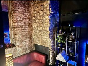 Pronájem obchodního prostoru, Praha - Žižkov, Čajkovského, 200 m2