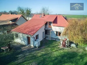 Prodej rodinného domu, Chrášťany - Chotouň, 130 m2