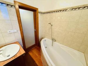 Pronájem bytu 2+kk, Plzeň, Révová, 47 m2