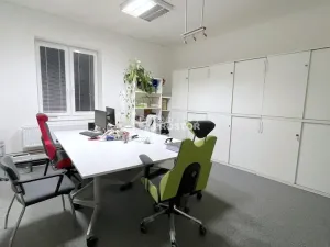 Pronájem obchodního prostoru, Jirny, Tovární, 506 m2