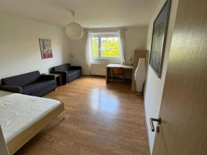 Pronájem bytu 3+1, Pardubice, Štrossova, 79 m2