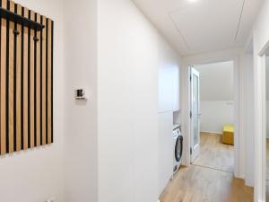 Pronájem bytu 2+kk, Praha - Holešovice, U průhonu, 44 m2