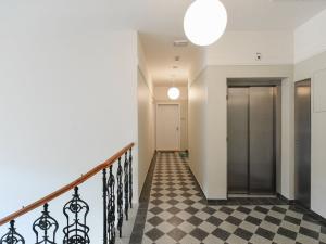 Pronájem bytu 2+kk, Praha - Holešovice, U průhonu, 44 m2