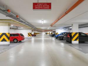 Pronájem bytu 2+kk, Praha - Holešovice, U průhonu, 44 m2