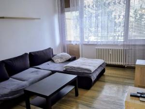 Pronájem bytu 2+1, Děčín - Děčín III-Staré Město, Oblouková, 64 m2