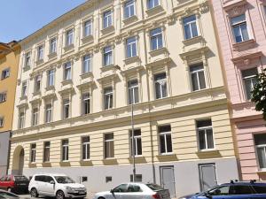 Pronájem bytu 2+1, Brno, Ptašínského, 78 m2