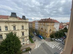 Pronájem bytu 2+1, Brno, Jana Uhra, 73 m2