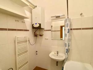 Pronájem bytu 2+1, Brno, Jana Uhra, 73 m2