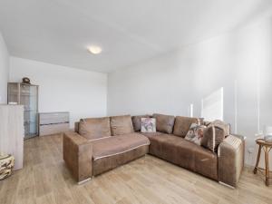 Prodej bytu 1+1, České Velenice, Sídliště na Sadech, 43 m2