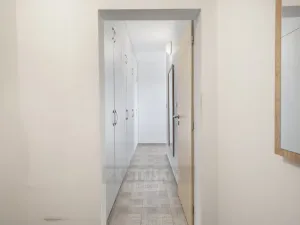 Prodej bytu 1+1, České Velenice, Sídliště na Sadech, 43 m2