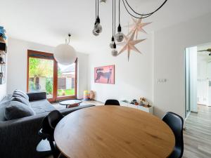 Prodej bytu 2+kk, Veleň - Mírovice, Polní, 49 m2