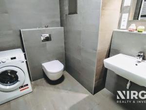 Pronájem bytu 1+kk, Praha - Strašnice, Zvěřinova, 39 m2