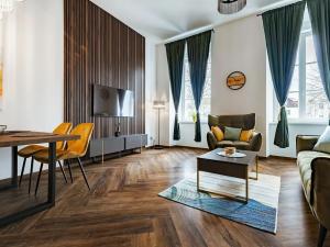 Prodej bytu 1+kk, Horní Planá, Náměstí, 39 m2