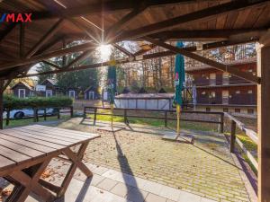 Prodej ubytování, Nová Role - Mezirolí, 795 m2